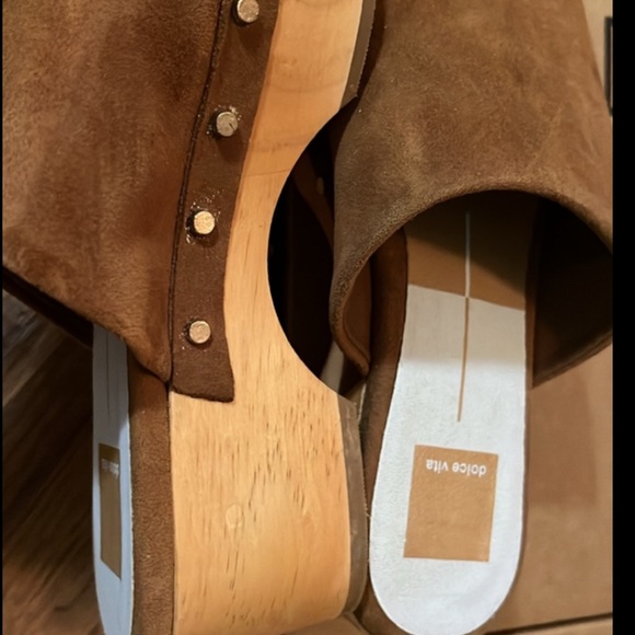 Dolce Vita Women's Dorado Open Toe Clogs Suede Leather Wood Heels Gold Hardware - Picture 4 of 14